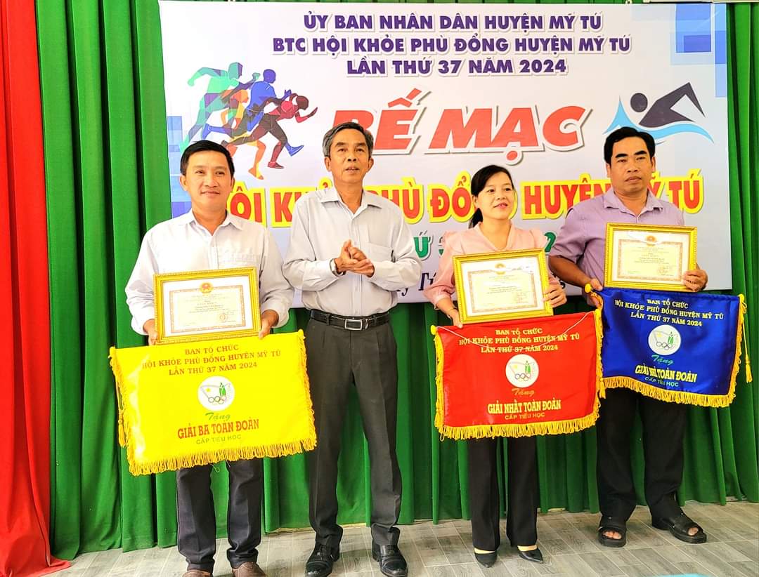 TRƯỜNG THCS DÂN TỘC NỘI TRÚ ĐẠT GIẢI NHÌ TOÀN ĐOÀN CẤP THCS HỘI KHỎE PHÙ ĐỔNG HUYỆN MỸ TÚ NĂM 2024